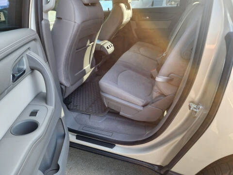 2015 GMC Acadia SLE-1