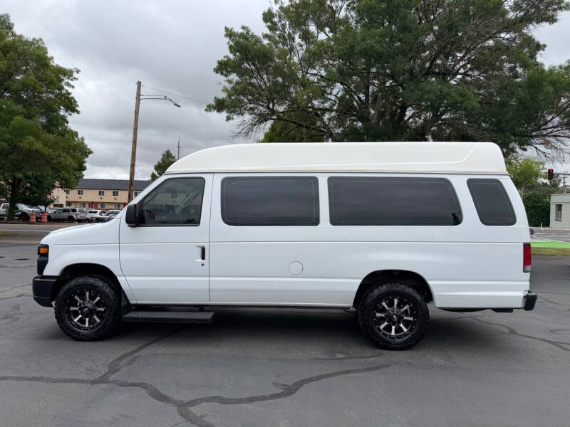 2014 Ford E-Series E-250