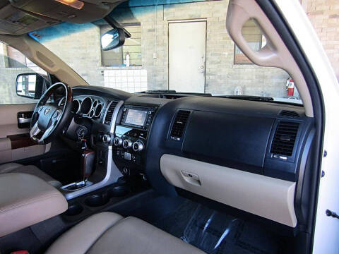 2014 Toyota Sequoia Platinum