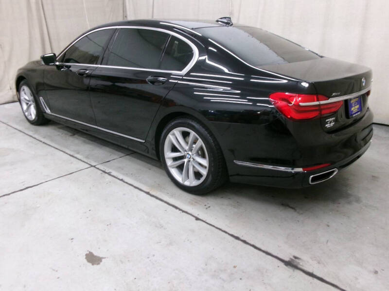 2016 BMW 7 Series 750i xDrive