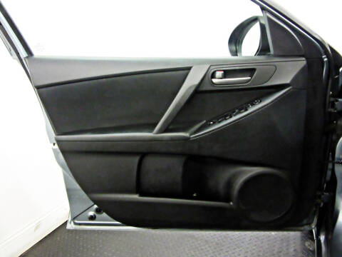 2013 Mazda MAZDA3 i SV