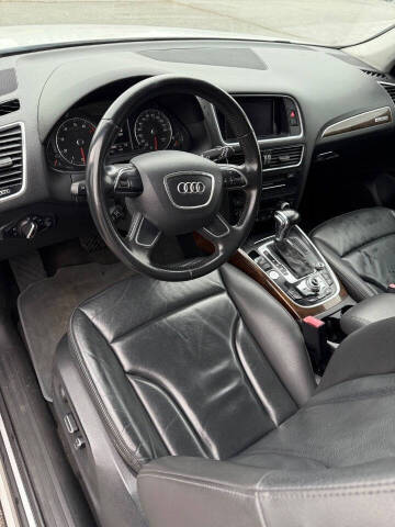 2015 Audi Q5 2.0T quattro Premium Plus
