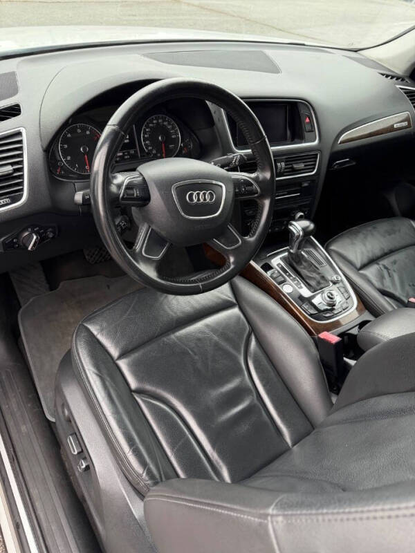 2015 Audi Q5 2.0T quattro Premium Plus