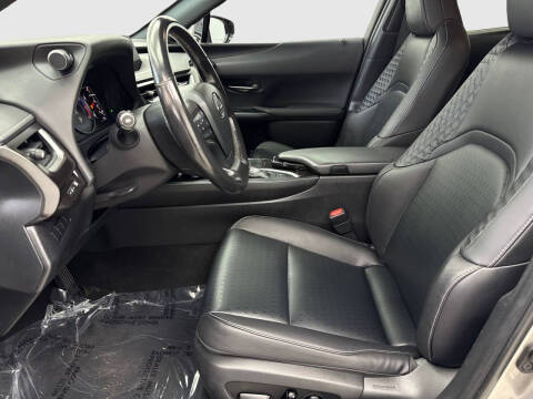 2021 Lexus UX 200