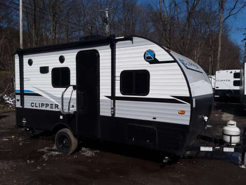 2022 Coachmen Clipper