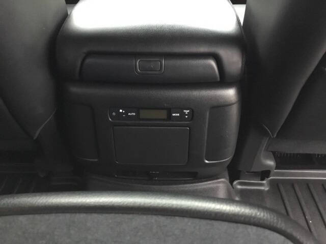 2022 Nissan Armada SL