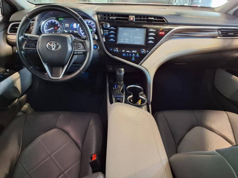 2018 Toyota Camry XLE
