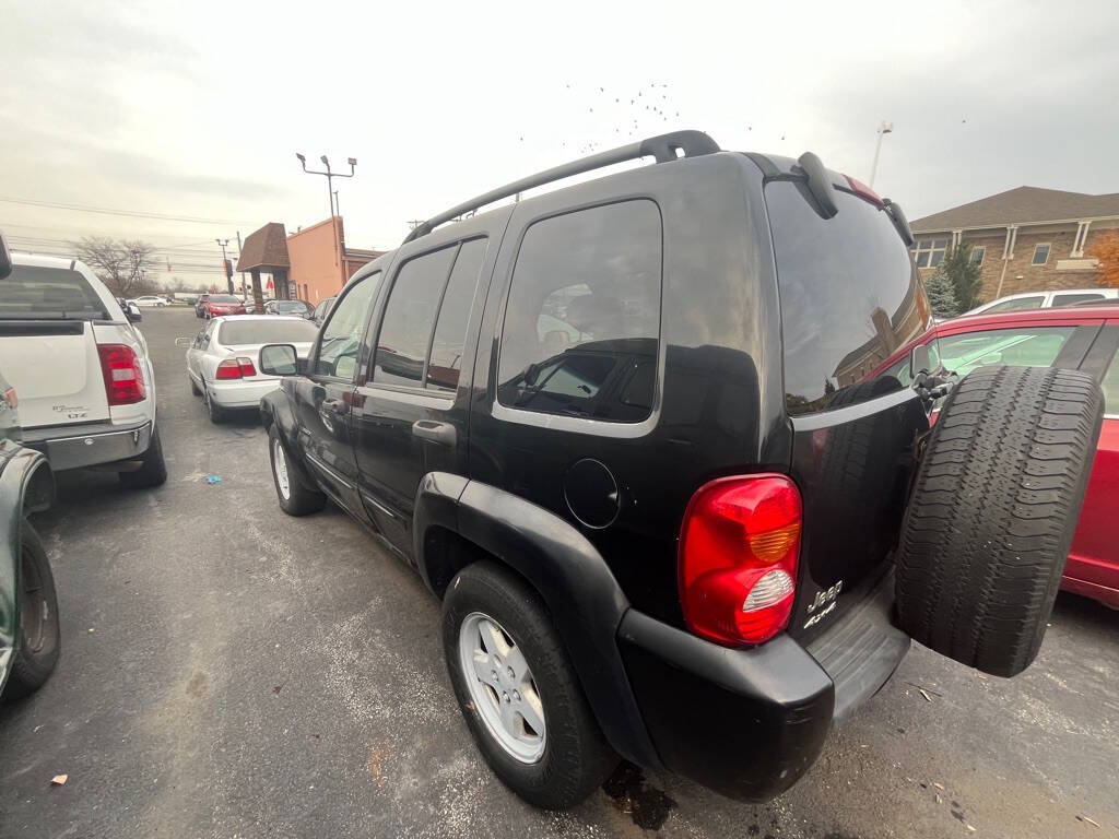 2004 Jeep Liberty for sale at ENZO AUTO in Parma, OH