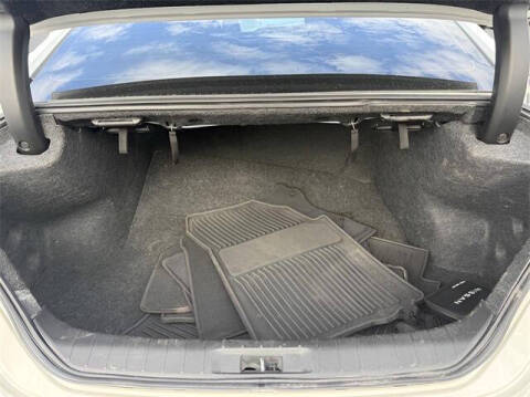 2022 Nissan Maxima 3.5 SR