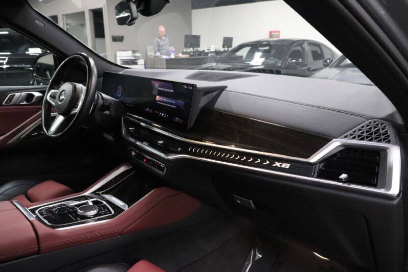2024 BMW X6 xDrive40i