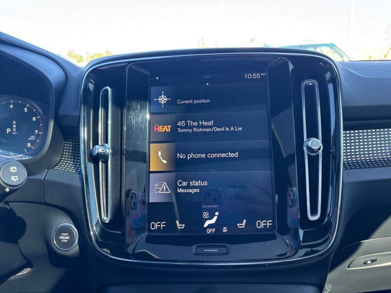 2019 Volvo XC40 T5 R-Design