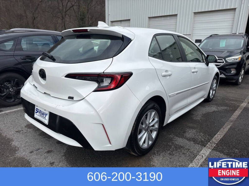 2023 Toyota Corolla Hatchback SE