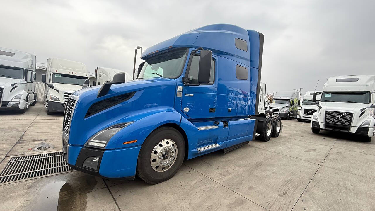 2020 Volvo VNL for sale at KING TRUCK TRAILER SALES in Bakersfield, CA