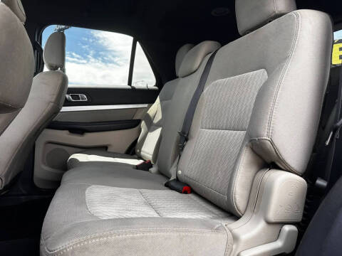 2019 Ford Explorer