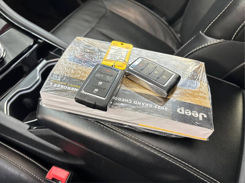 2022 Jeep Grand Cherokee L Limited