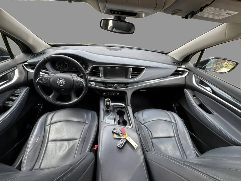 2019 Buick Enclave Essence