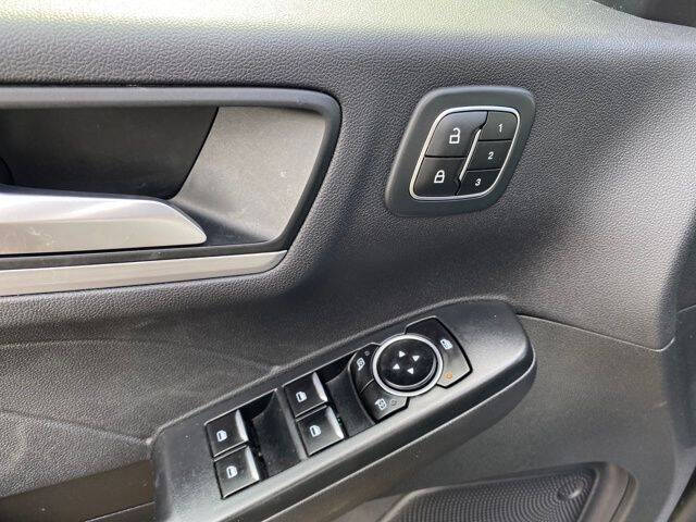 2023 Ford Escape Platinum
