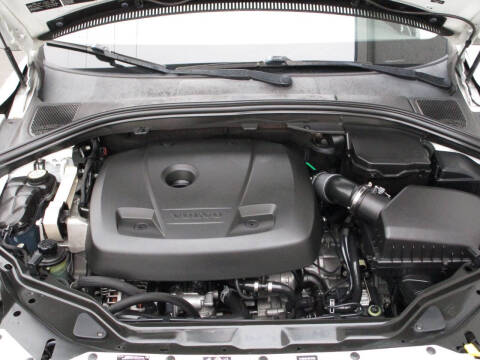 2016 Volvo XC60 T5 Drive-E Premier