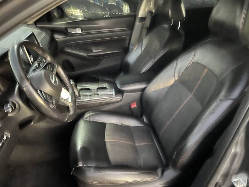 2019 Nissan Altima 2.5 SR