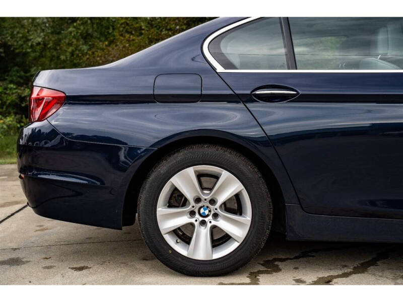 2012 BMW 5 Series 528i