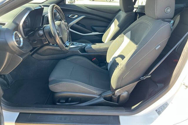 2020 Chevrolet Camaro LT1