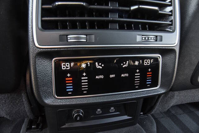 2023 Audi Q8 quattro Premium Plus 55 TFSI