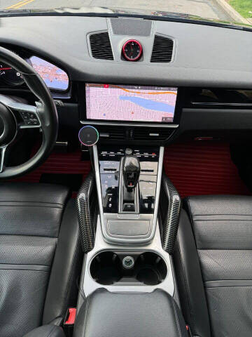 2019 Porsche Cayenne S