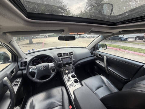 2013 Toyota Highlander Plus