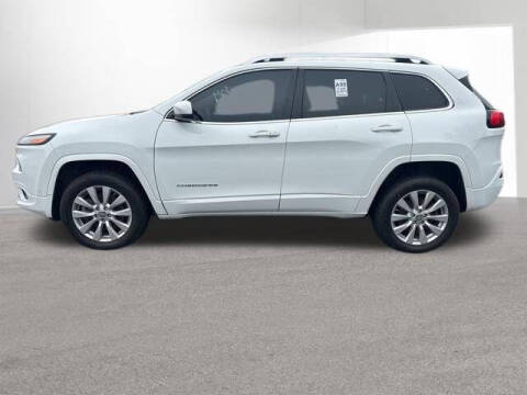 2016 Jeep Cherokee Overland