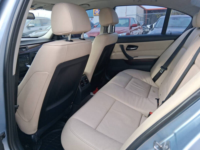 2011 BMW 3 Series 328i