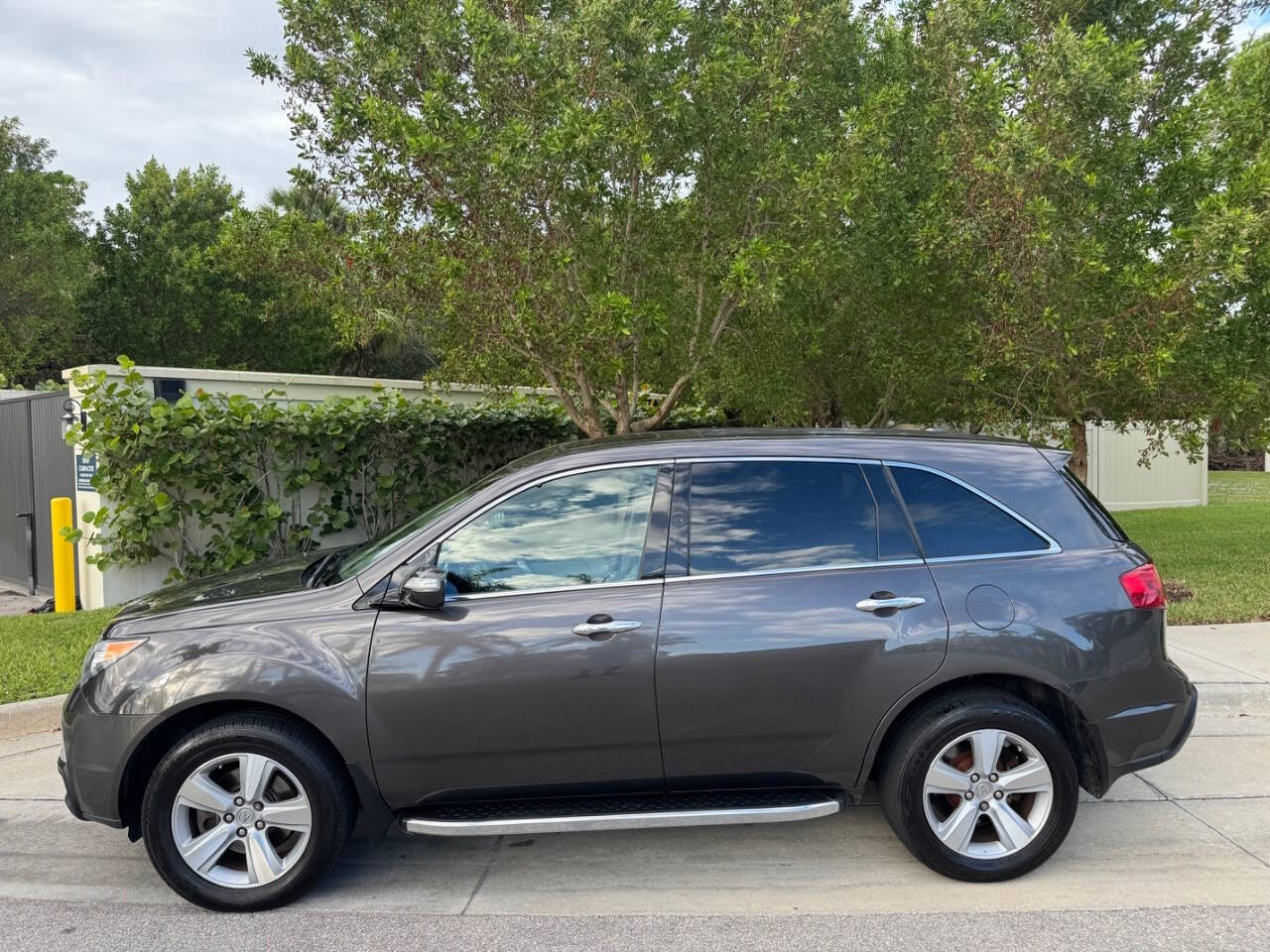 2010 Acura MDX for sale at LP AUTO SALES in Naples, FL