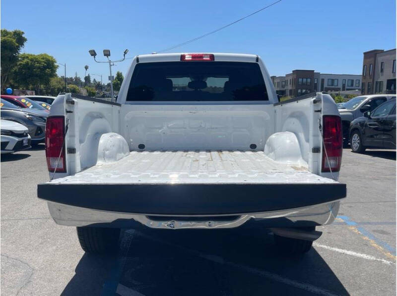 2024 RAM 1500 Classic