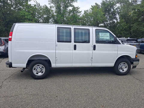 2025 Chevrolet Express 2500