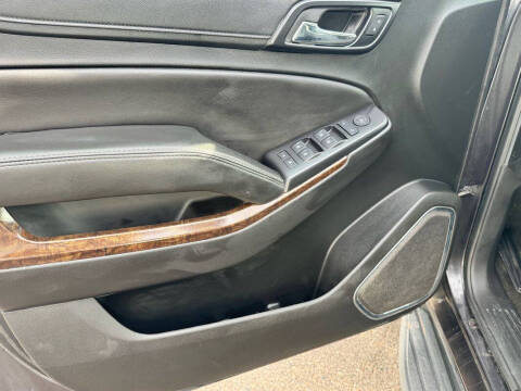 2018 Chevrolet Suburban LS