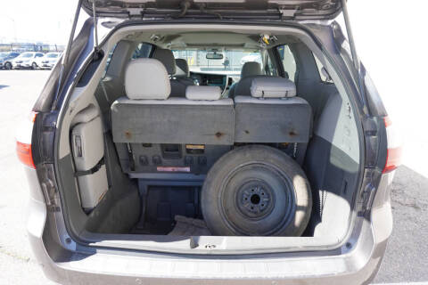 2015 Toyota Sienna