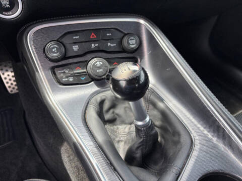 2015 Dodge Challenger R/T Plus