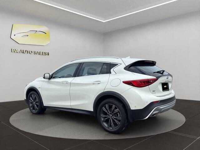 2019 Infiniti QX30 Essential