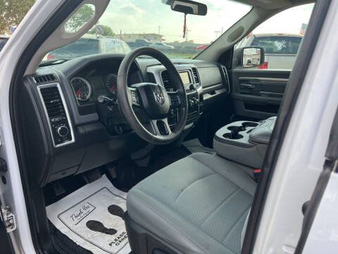 2019 RAM 1500 Classic SLT