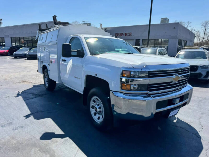 2015 Chevrolet Silverado 3500HD CC