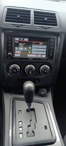 2012 Dodge Challenger SXT