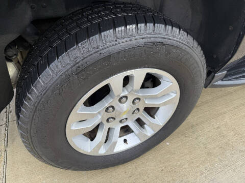 2015 Chevrolet Suburban LT