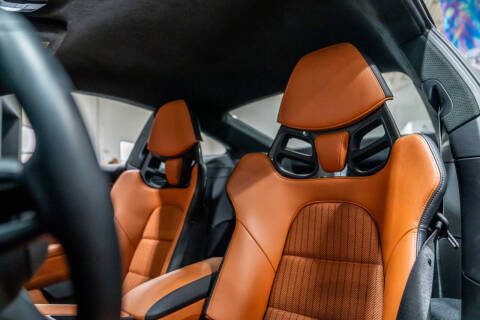 2024 Porsche 911 S/T