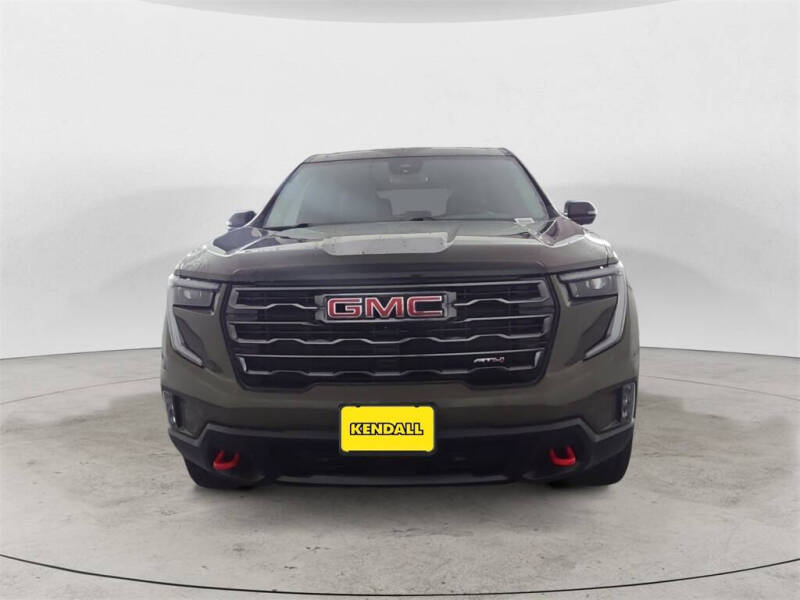 2025 GMC Acadia AT4