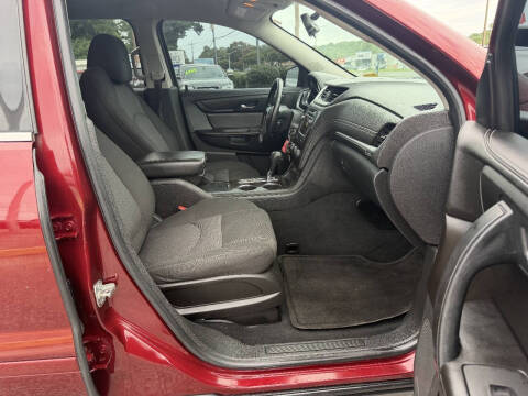 2017 Chevrolet Traverse LT