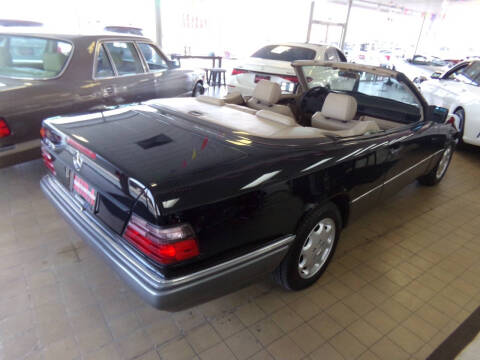 1994 Mercedes-Benz E-Class E 320