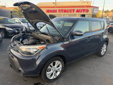 2014 Kia Soul +