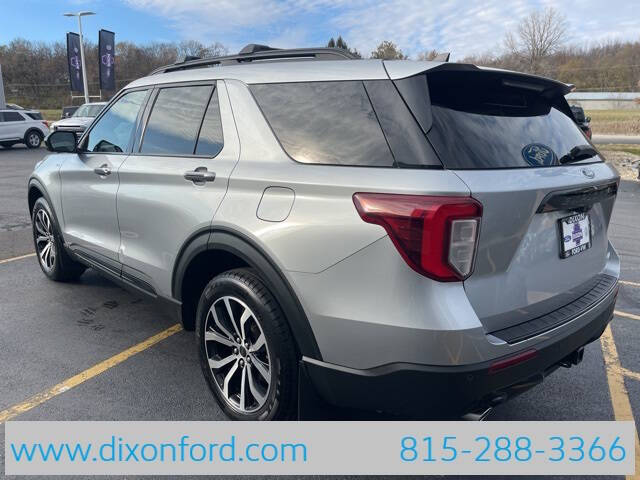 2022 Ford Explorer ST-Line