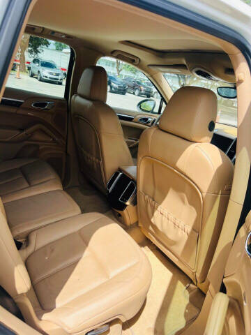 2012 Porsche Cayenne Tiptronic