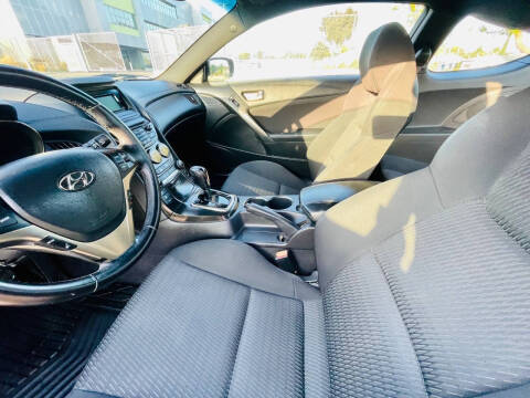 2014 Hyundai Genesis Coupe 2.0T