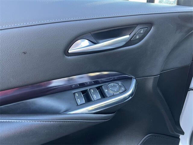 2023 Cadillac XT4 Luxury